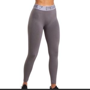 Gymshark-fit leggings slate lavender/ lilac